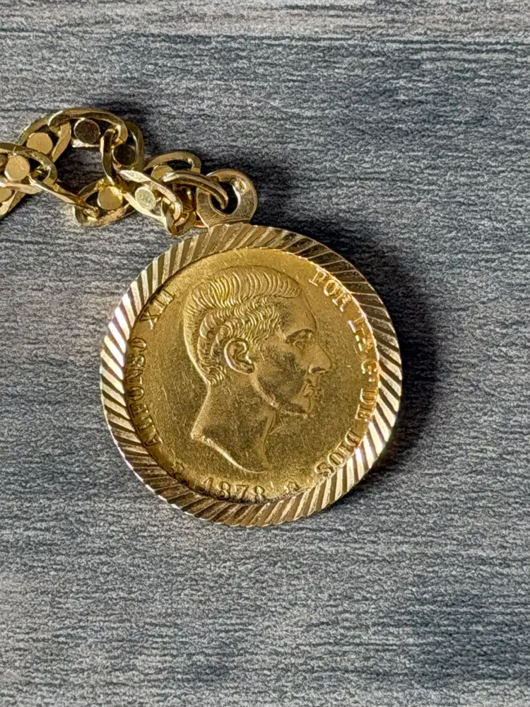 Moneda de oro de Alfonso XII de 1878 montada en colgante